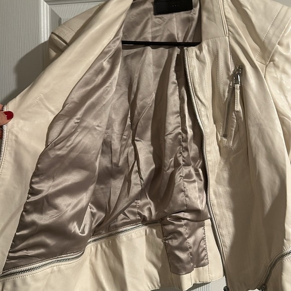 Blank NYC leather jacket - Picture 4 of 9